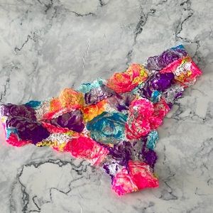 New! PINK VS Lace panties size S